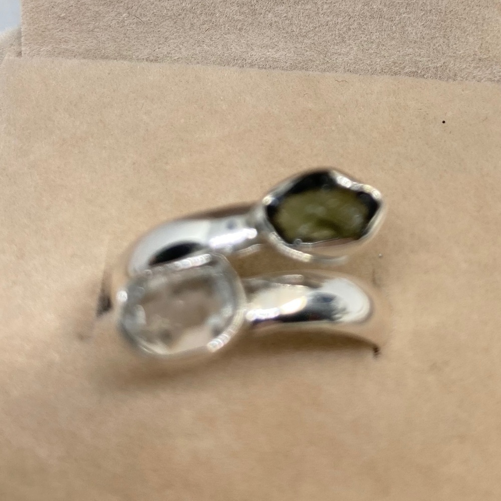 GENUINE CZECH MOLDAVITE RING - Picture 3 of 9
